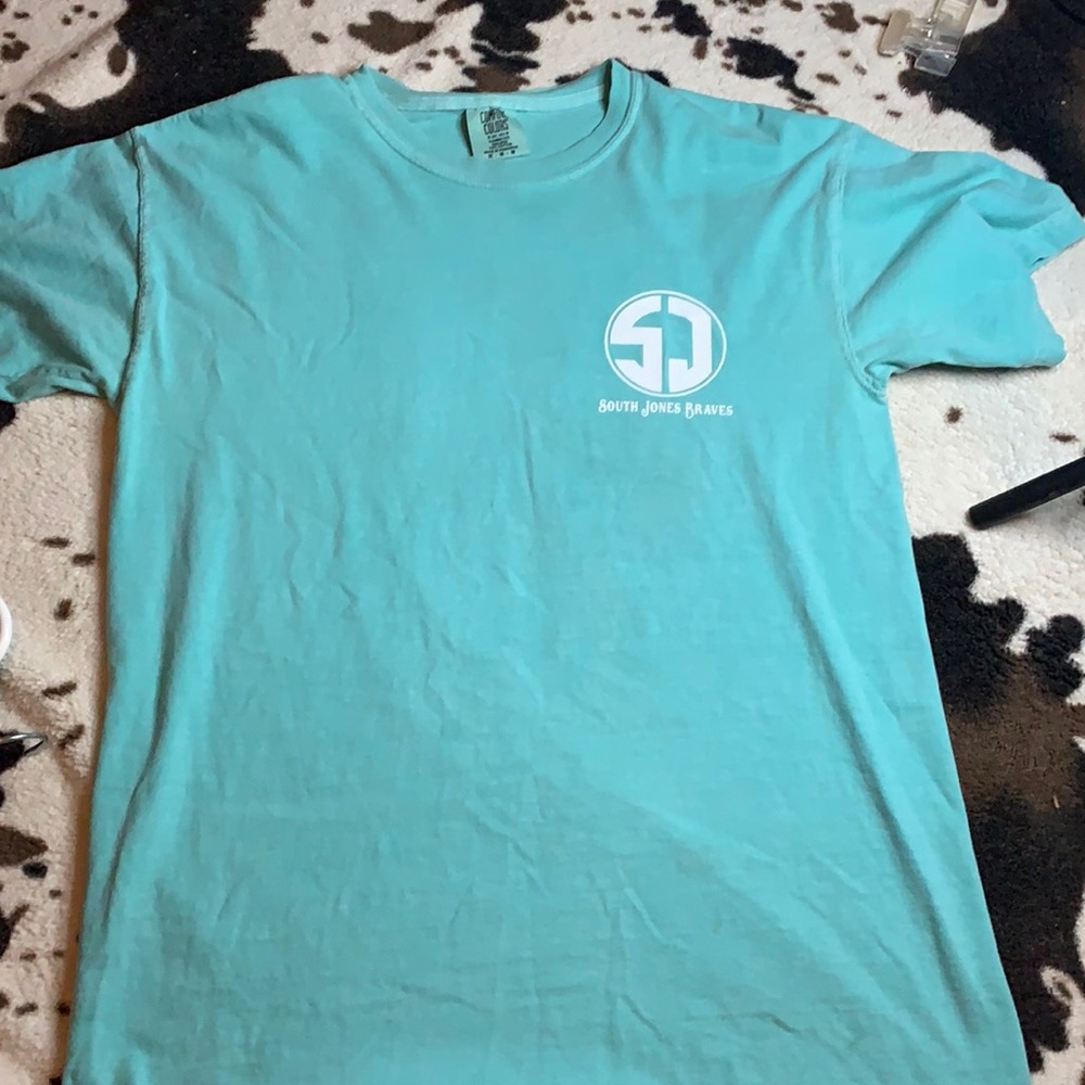 SJ TEE